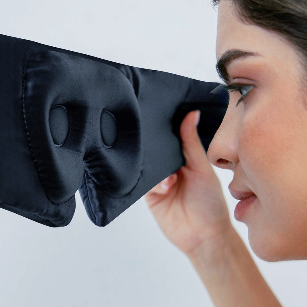 (Preorder) Caerofu Silk Deepsleep Eye Pillow